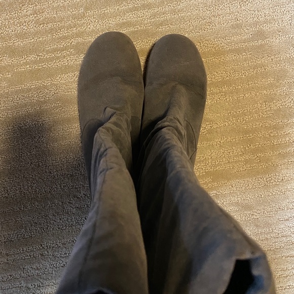 Gray Scrunchy boots - Picture 4 of 4